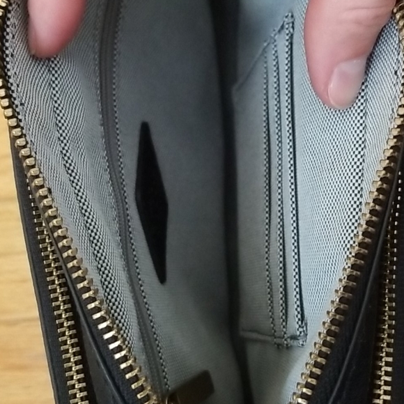 Fossil Campbell Crossbody, in Black Stripe - Picture 4 of 7